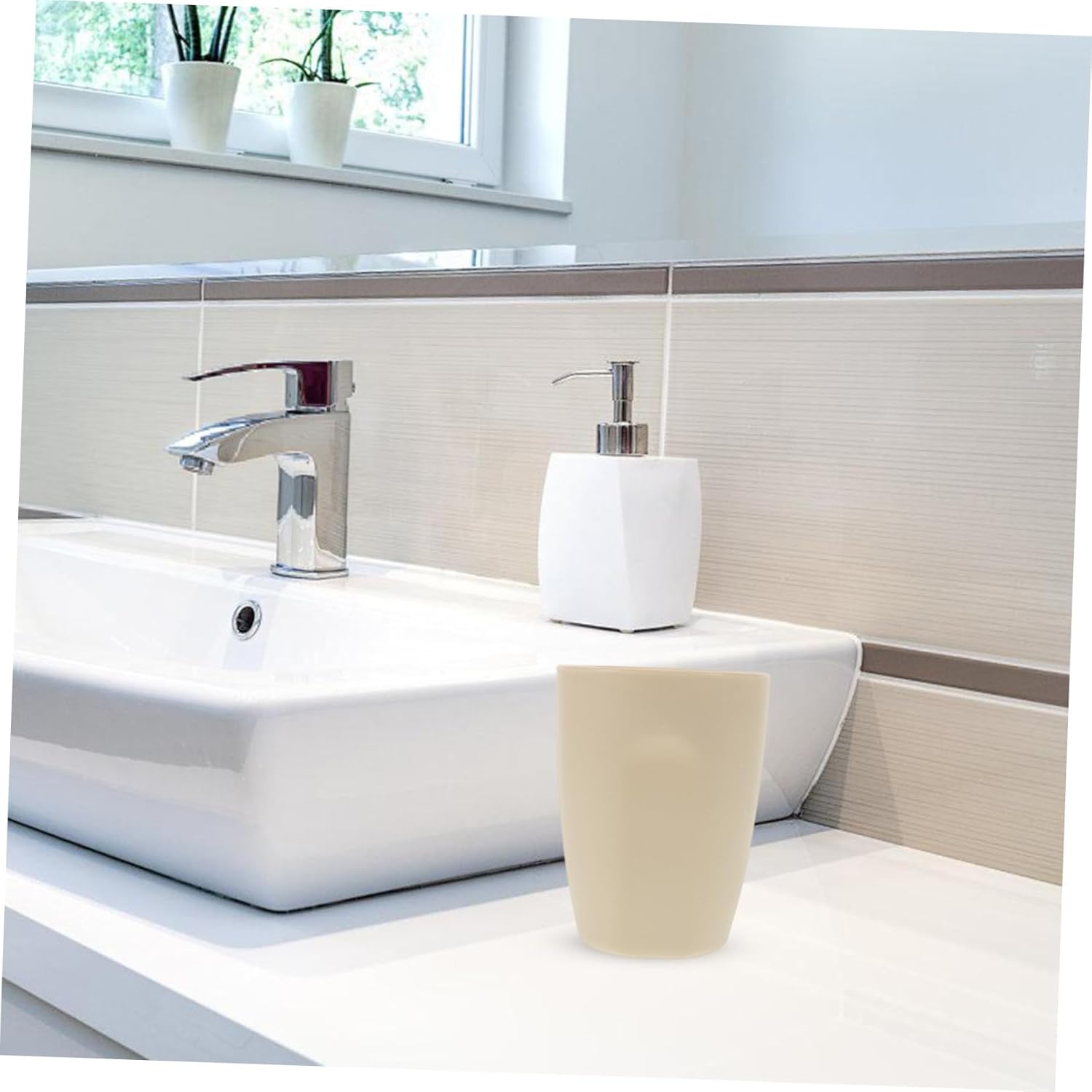 TOVINANNA Portable Toothbrush Cup with Minimalist Design