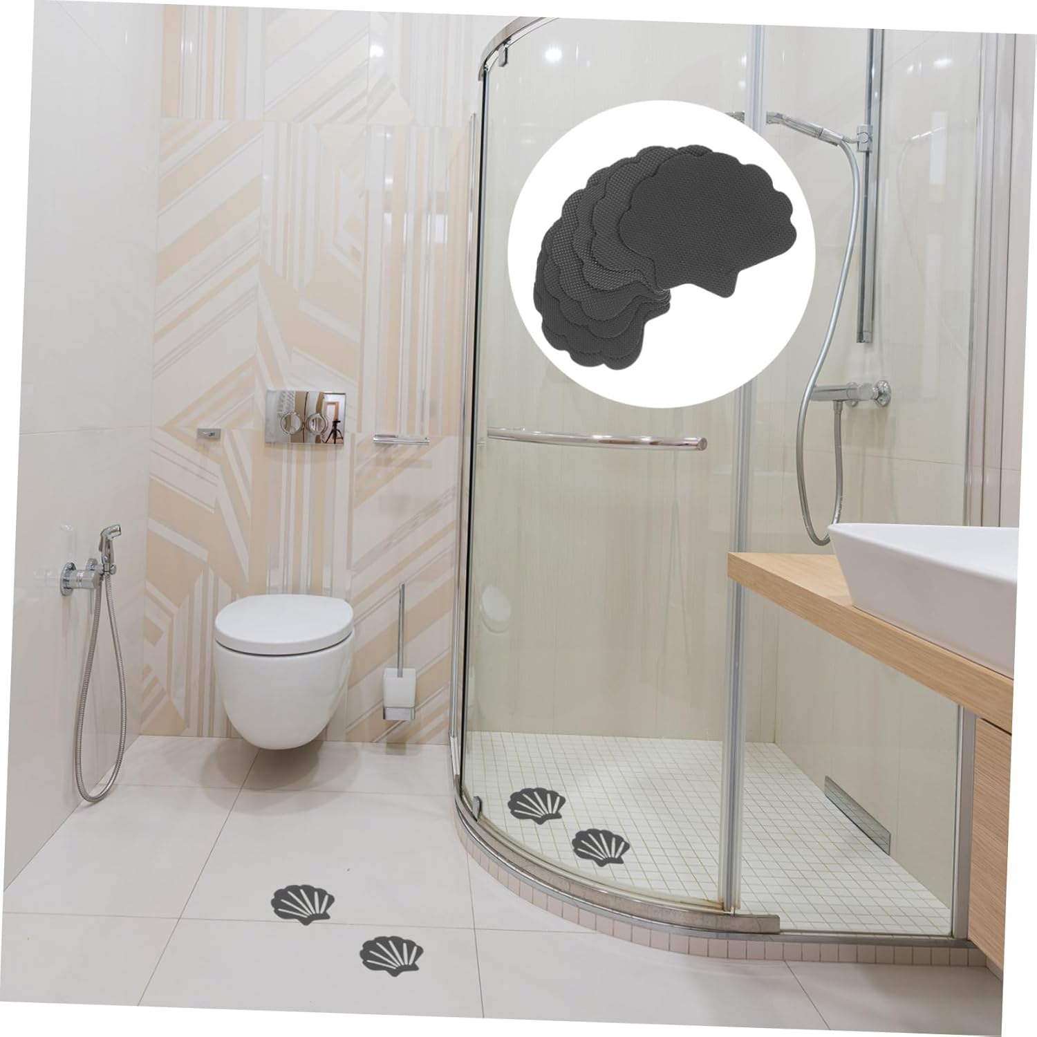 LIFKOME 30pcs Shell Shape Non-Slip Bathroom Stickers