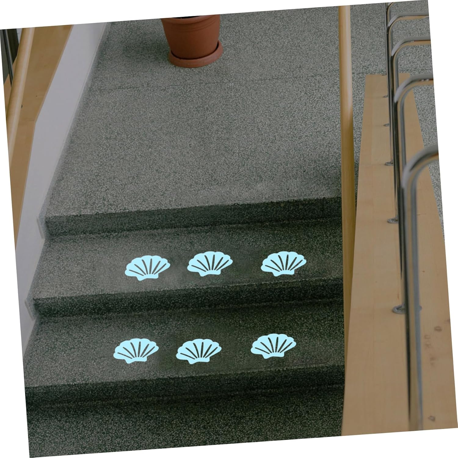 30Pcs Shell Shaped Bath Stickers Non-Skid Decals